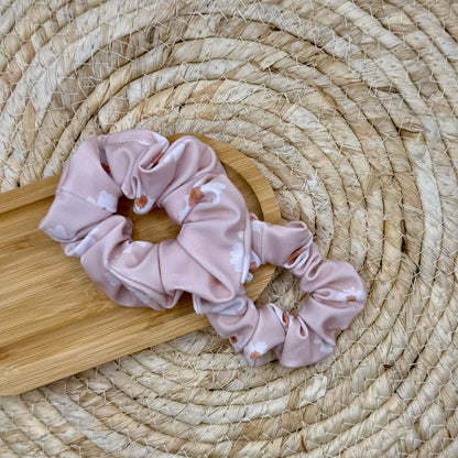 Zwemscrunchie madelief zalm