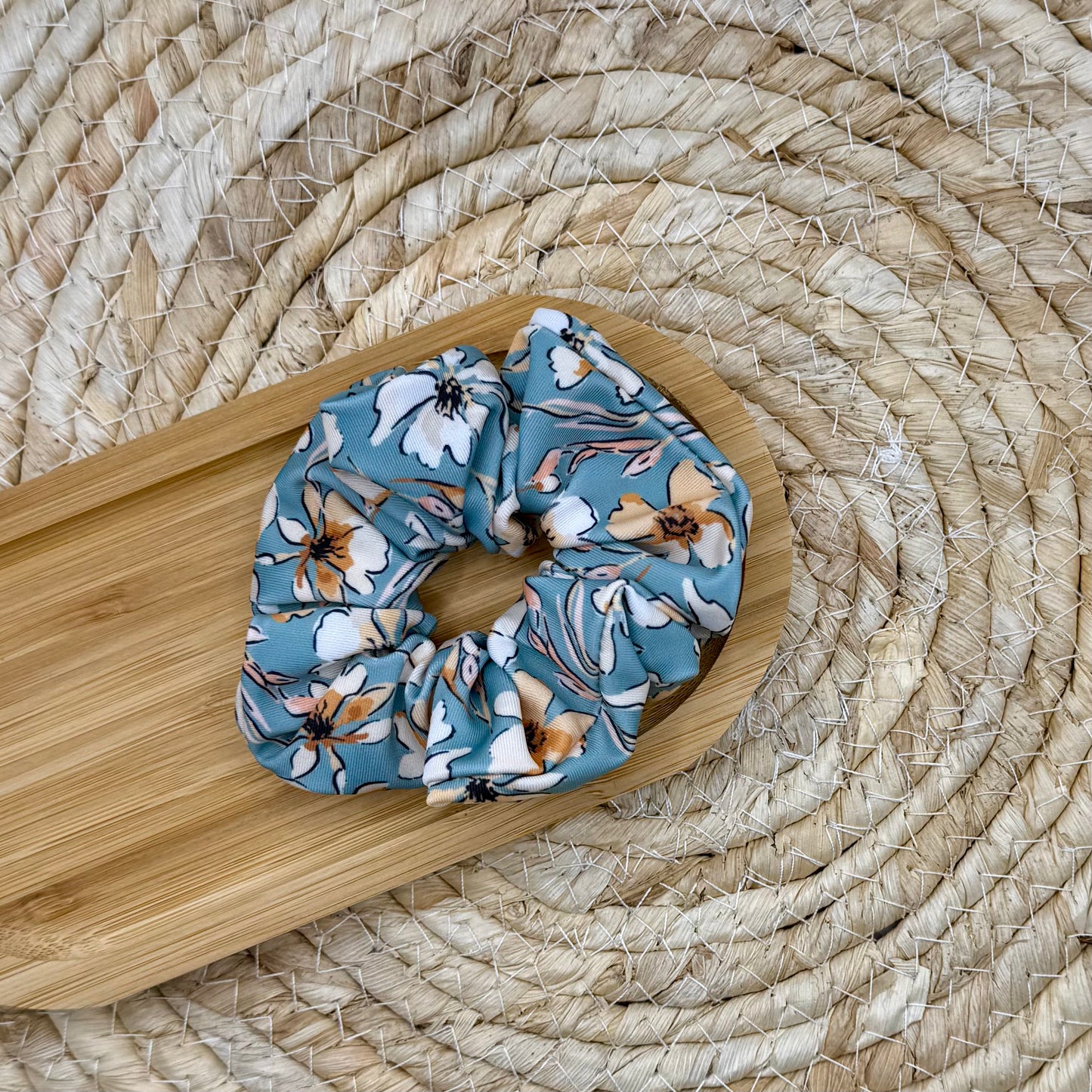 Zwemscrunchie bloemen blauw