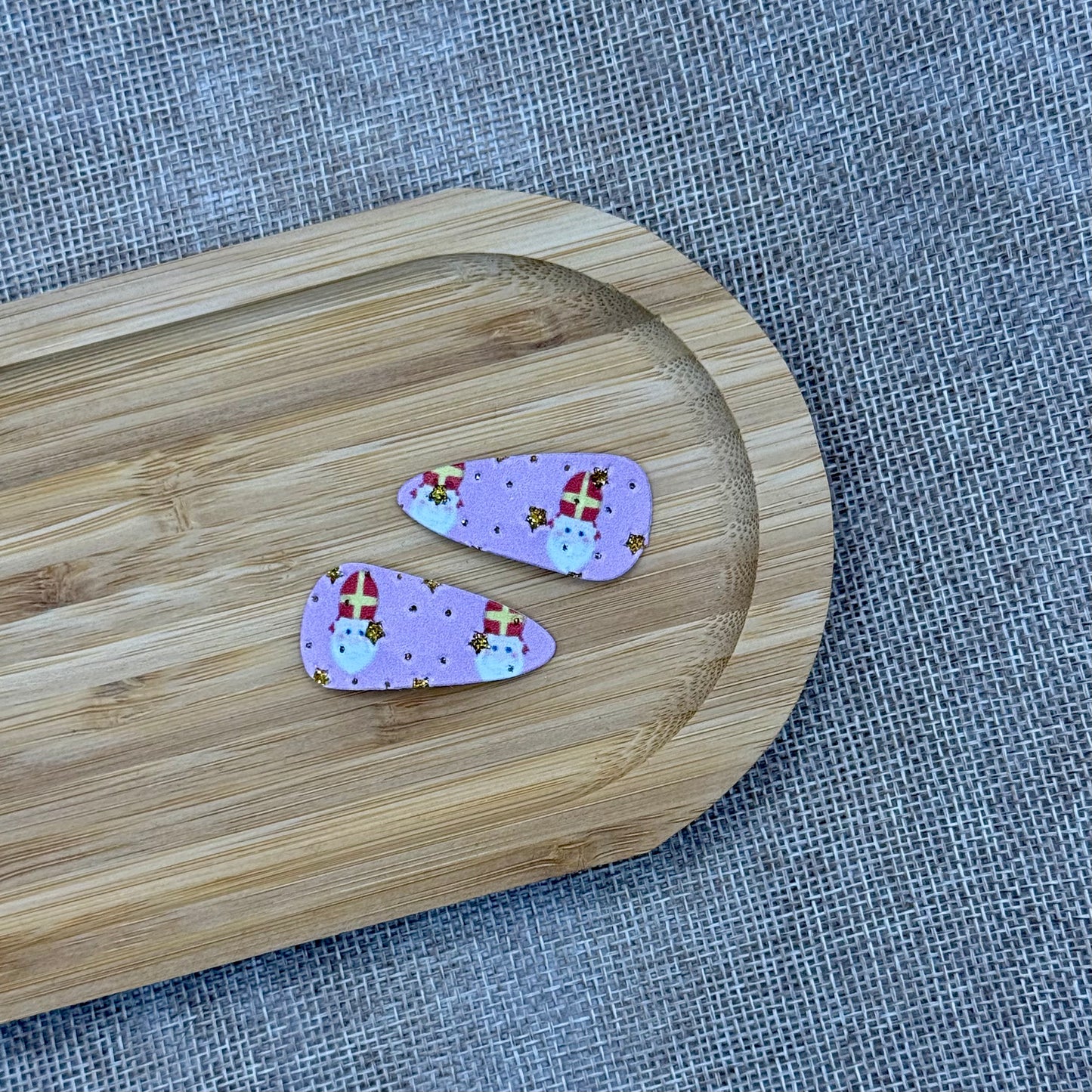 Sinterklaas speldjes 3cm roze goud
